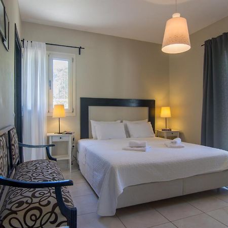 Villa Elaia Suites & Apartments No.5 Γάιος Εξωτερικό φωτογραφία